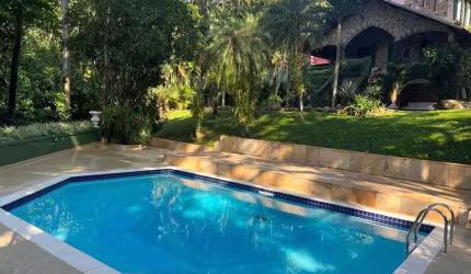 VENDO CASA LINDISSIMA DE 3 QUARTOS ITANHANGA