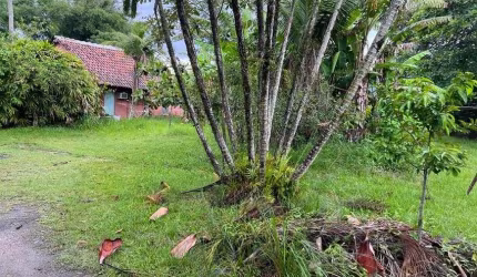 Vendo enorme terreno de 10.000 m2 em Vargem Grande