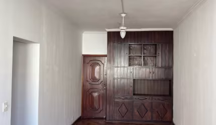 Alugo aparto de 3 quartos sendo 1 suite Flamengo 106m2