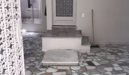 ALUGO CASA COND, COM 9 QUARTOS EM BOTAFOGO