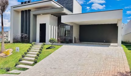 Casa em Condomínio Shambala III  -  Atibaia