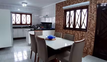 Sobrado em Guarulhos