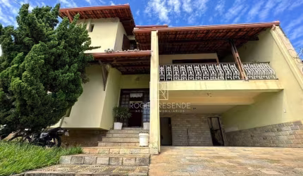 Casa com 4 dormitórios à venda, 350 m² por R$ 920.000,00 - Espírito Santo - Betim/MG
