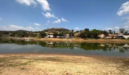 Terreno à venda, 2000 m² por R$ 520.000,00 - Solar do Madeira - Contagem/MG