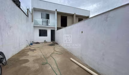 Casa com 2 dormitórios à venda, 78 m² por R$ 370.000,00 - Bom Retiro - Betim/MG