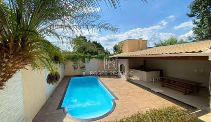Casa com 3 dormitórios à venda, 169 m² por R$ 770.000,00 - Cruzeiro do Sul - Betim/MG