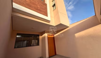 Casa Geminada Duplex com 03 quartos no bairro Guarujá Mansões em Betim