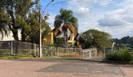 CASA DE ALTO PADRÃO C/ 6 DORMTÓRIOS SENDO 3 SUÍTES C/ ÓTIMA LOCALIZAÇÃO