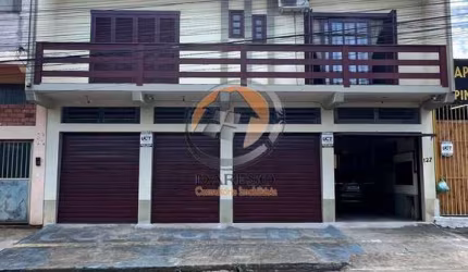 PRÉDIO RESIDENCIAL E COMERCIAL AO LADO DA AV. MAUÁ À 700m² DA ESTAÇÃO