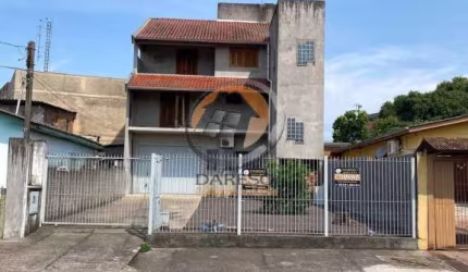 SOBRADO DE ALVENARIA EM LOCALIZAÇÃO PRIVILEGIADA AO LADO DO CENTRO DA CIDAD