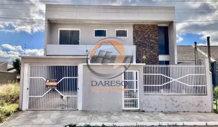 SOBRADO DE ALTO PADRÃO CONSTRUTIVO C/ ÁREA DE 195,00m²