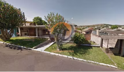 CASA DE ALVENARIA C/ 2 DORMITÓRIOS EM LOCALIZAÇÃO PRIVILEGIADA