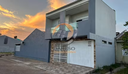 LINDA CASA DE ALVENARIA DE ESQUINA COM SUÍTE E 2 DORMITÓRIOS