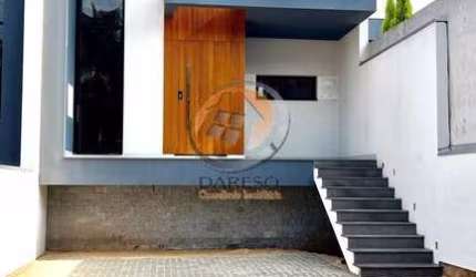 CASA NOVA DE 3 DORM. NO LOTEAMENTO ENCOSTA DA FLORESTA