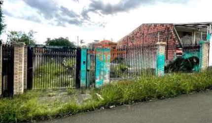 TERRENO AMPLO DE 300,00m² COM FÁCIL ACESSO AO CENTRO DA CIDADE