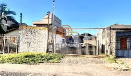 TERRENO AMPLO DE 300,00m² EM LOCALIZAÇÃO COMERCIAL PRIVILEGIADA