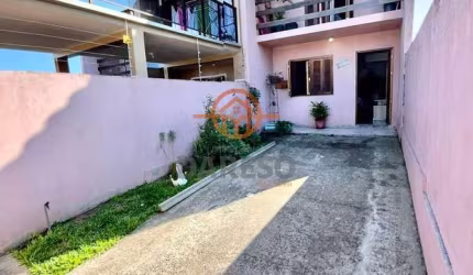 LINDO SOBRADO DE 2 DORM. C/ PÁTIO NA FRENTE E FUNDOS EM ÓTIMA LOCALIZAÇÃO