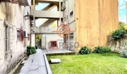 APARTAMENTO TÉRREO COM 2 DORMITÓRIOS COHAB EM EXCELENTE ESTADO