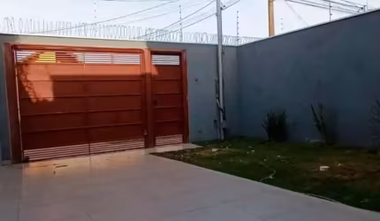 Casa com 1 suíte e 2 quartos.  Tijuca.