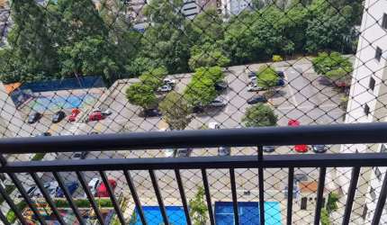 LINDO APARTAMENTO REFORMADO.