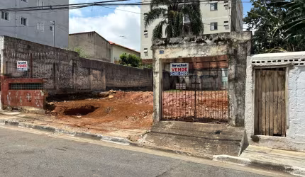 TERRENO RESIDENCIAL/COMERCIAL