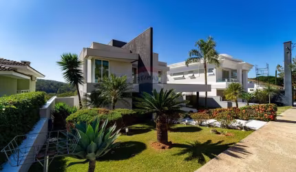 Casa à venda condomínio Villagio Paradiso em Itatiba com 3 quartos, piscina