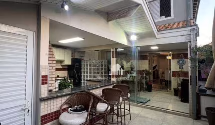 MARAVILHOSA CASA NO CONDOMINIO VILLAGE DAS AMERICAS - AMERICANA