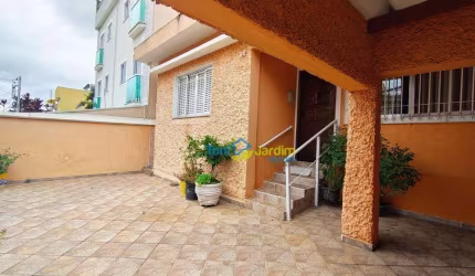 Casa com 2 dormitórios à venda, 145 m² por R$ 689.000,00 - Parque Oratório - Santo André/SP