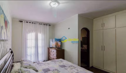 Sobrado com 3 dormitórios à venda, 297 m² por R$ 740.000,00 - Parque das Nações - Santo André/SP