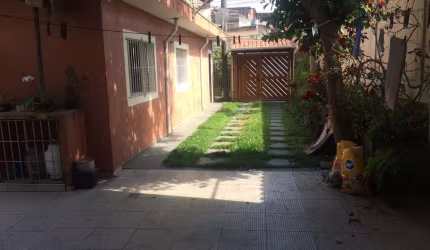 Casa com 4 dormitórios à venda, 136 m² por R$ 575.000,00 - Jardim Guarará - Santo André/SP