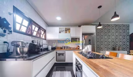 Sobrado com 3 dormitórios à venda, 217 m² por R$ 660.000,00 - Parque Erasmo Assunção - Santo André/SP