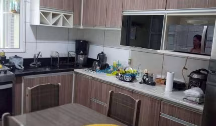 Sobrado com 2 dormitórios à venda, 86 m² por R$ 480.000,00 - Jardim das Maravilhas - Santo André/SP