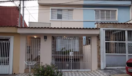 Sobrado com 3 dormitórios à venda, 224 m² por R$ 630.000,00 - Vila Marina - Santo André/SP