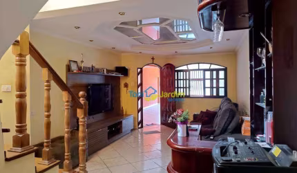 Sobrado com 3 dormitórios à venda, 251 m² por R$ 520.000,00 - Jardim Marek - Santo André/SP