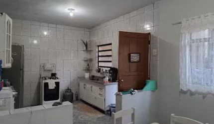 Casa com 4 dormitórios à venda, 144 m² por R$ 420.000,00 - Condomínio Maracanã - Santo André/SP