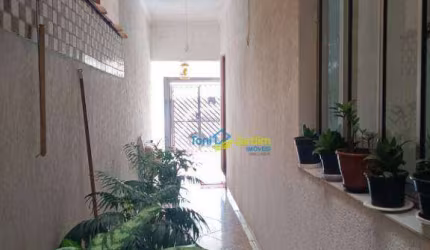 Sobrado com 3 dormitórios à venda, 236 m² por R$ 630.000,00 - Cidade São Jorge - Santo André/SP