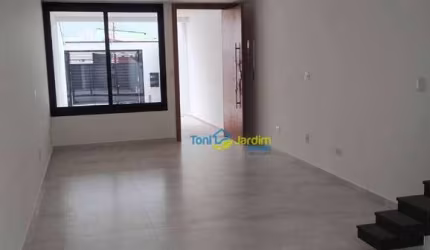 Sobrado com 3 dormitórios à venda, 145 m² por R$ 890.000,00 - Vila Metalúrgica - Santo André/SP