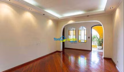 Sobrado com 4 dormitórios para alugar, 190 m² por R$ 4.745,00/mês - Vila Valparaíso - Santo André/SP