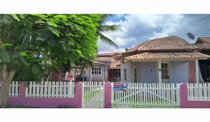 Casa com Edícula em  Condomínio Orla 500 em Cabo Frio: Oportunidade Única
