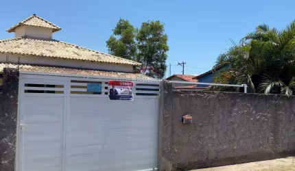Casa de 3 quartos em Condomínio Fechado em Unamar, Cabo Frio-RJ
