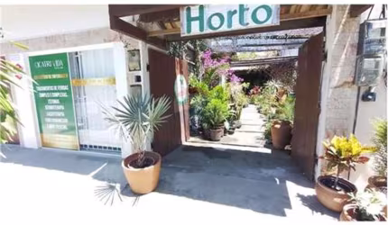 'Excelente Ponto Comercial em São Cristóvão, Cabo Frio!'