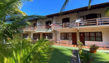 Casa de condomínio à venda no Peró