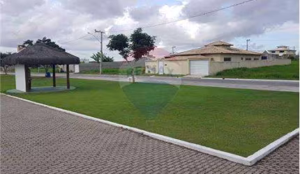 Terreno dentro de condomínio fechado