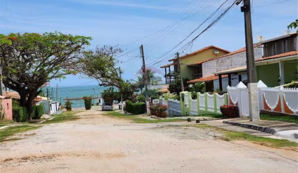 INDISPONÍVEL!!! Casa 5 Quartos, com Piscina em condomínio fechado e Praia particular  São Pedro da Aldeia