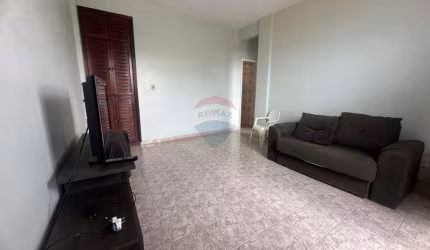 Apartamento em São Pedro da Aldeia, RJ um quarto e vaga coberta
