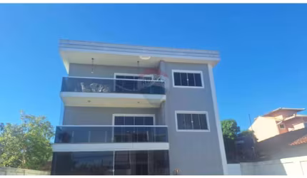 Apto Costa Azul: Conforto e Praticidade!