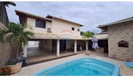 Duplex com três quartos em Ouro Verde, Rio das Ostras, RJ. Conforto e Localização Perfeita