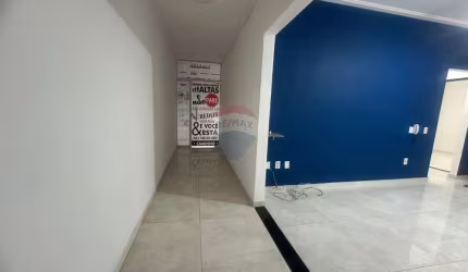 Oportunidade de Investimento: Casa Versátil Próxima ao Centro!