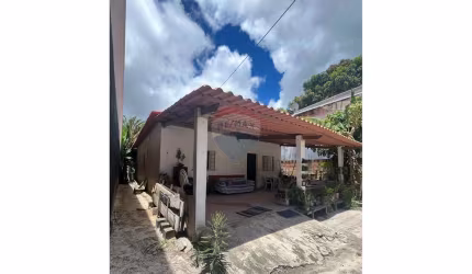 Excelente Casa Térrea para Aluguel em Coroa Vermelha – BA