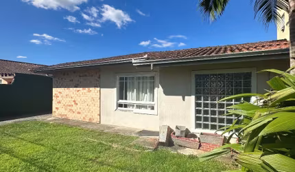 CASA A VENDA NO BAIRRO COSTA E SILVA